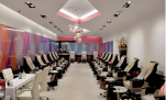 Tiệm nail người Việt ở Mỹ lao đao vì COVID-19